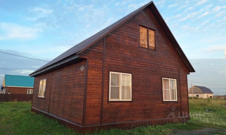 Обмен или продажа дома<br /> по адресу 646800 рп. Таврическое, рп. Таврическое, ул. космонавта Комарова, 40