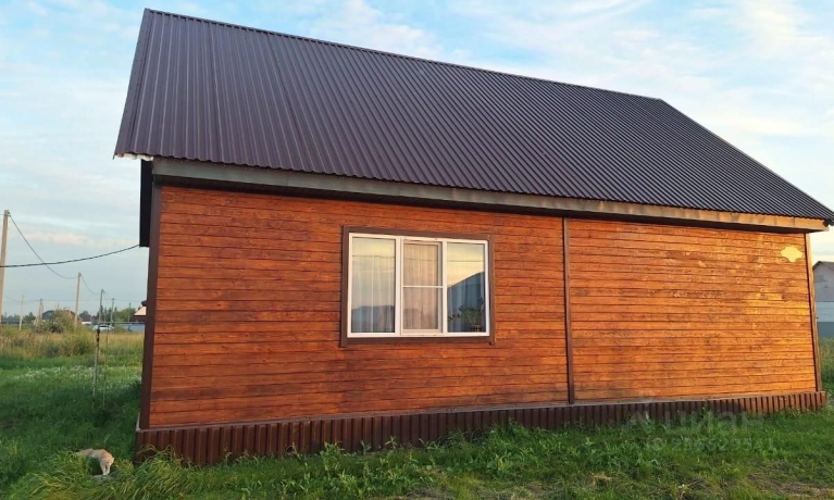 Обмен или продажа дома<br /> по адресу 646800 рп. Таврическое, рп. Таврическое, ул. космонавта Комарова, 40