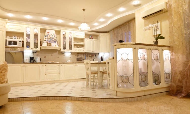 Обмен или продажа квартиры 4-комн.<br /> по адресу 644007 г. Омск,  ул. Яковлева, 112 к1