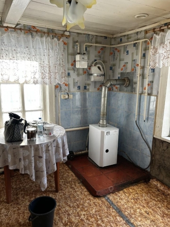 Продажа дома<br /> по адресу 646176 рп. Красный Яр, Любинский р-н, рп. Красный Яр, ул. Тарская, 18