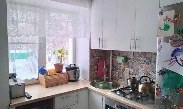 Продажа квартиры 3-комн.<br /> по адресу 644117 г. Омск,  пер. Камерный, 44