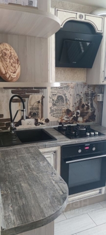 Продажа квартиры 2-комн.<br /> по адресу 644085 г. Омск,  пр-кт. Мира, 157