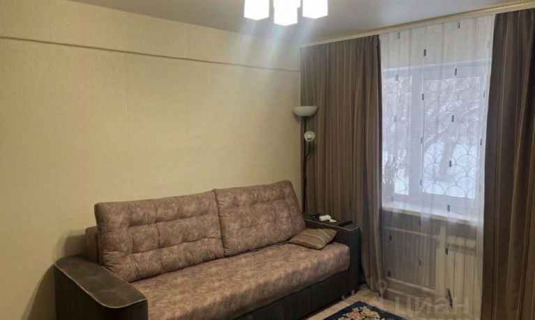 Продажа квартиры 2-комн.<br /> по адресу 644027 г. Омск,  пр-кт. Космический, 61