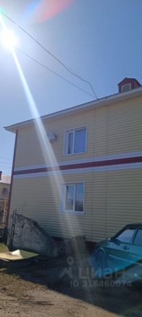 Продажа квартиры 3-комн.<br /> по адресу 646760 рп. Павлоградка, рп. Павлоградка, ул. Целинная, 8