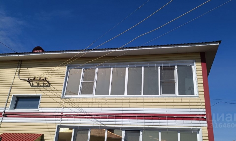 Продажа квартиры 3-комн.<br /> по адресу 646760 рп. Павлоградка, рп. Павлоградка, ул. Целинная, 8