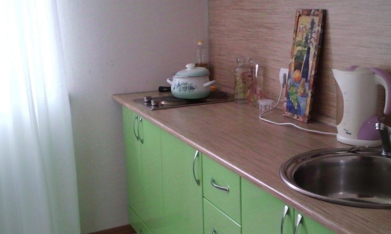 Продажа квартиры 2-комн.<br /> по адресу 644109 г. Омск,  ул. Светловская, 10