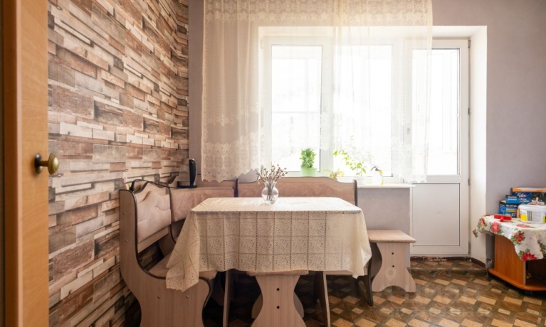 Продажа квартиры 1-комн.<br /> по адресу 644064 г. Омск,  ул. 21-я Амурская, 47