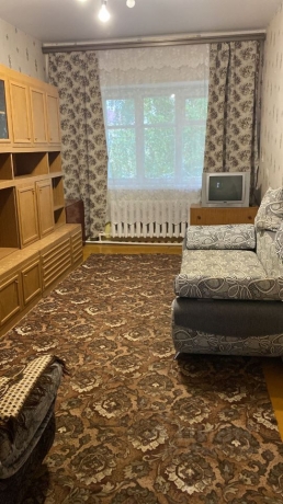 Продажа квартиры 3-комн.<br /> по адресу 646176 рп. Красный Яр, Любинский р-н, рп. Красный Яр, ул. Комсомольская, 20