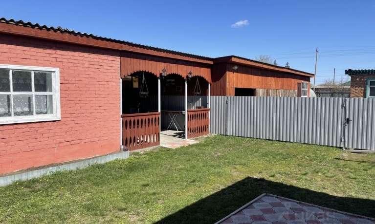 Продажа квартиры 4-комн.<br /> по адресу с. Иртыш, Черлакский р-н, с. Иртыш, ул. Чапаева