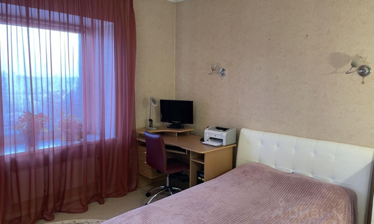 Продажа квартиры 3-комн.<br /> по адресу 644071 г. Омск,  ул. Шебалдина, 199