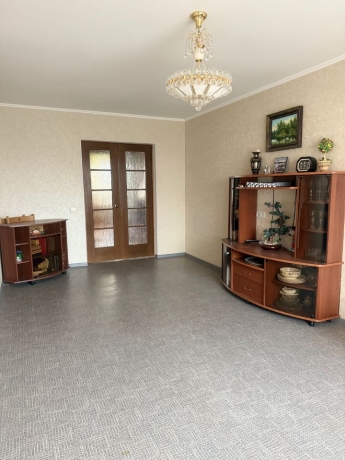 Продажа квартиры 3-комн.<br /> по адресу 644060 г. Омск,  ул. Крыловская, 48