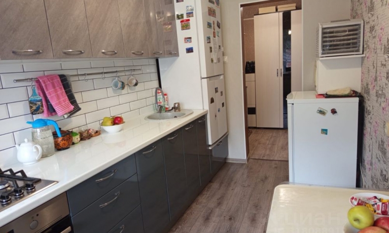Продажа квартиры 2-комн.<br /> по адресу г. Омск,  ул. Полторацкого, 58