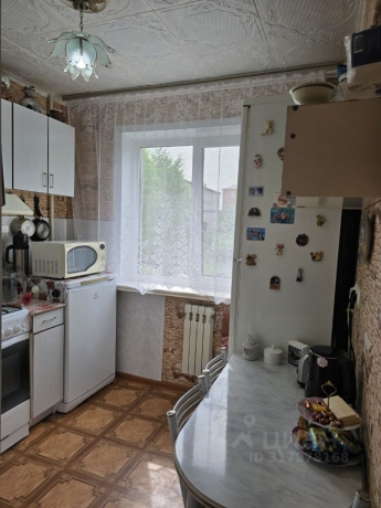 Продажа квартиры 3-комн.<br /> по адресу п. Ростовка, Омский р-н, п. Ростовка, 