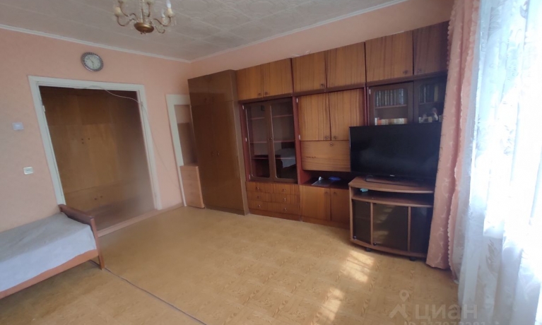 Продажа квартиры 1-комн.<br /> по адресу 644074 г. Омск,  ул. 70 лет Октября, 13 к2