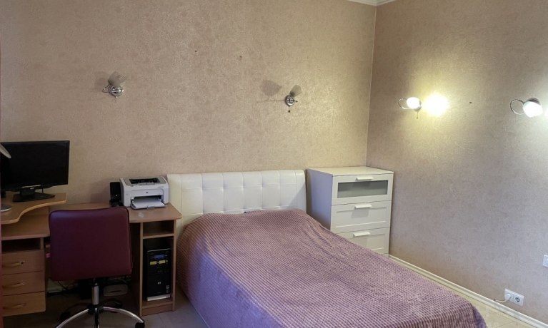 Продажа квартиры 3-комн.<br /> по адресу 644071 г. Омск,  ул. Шебалдина, 199