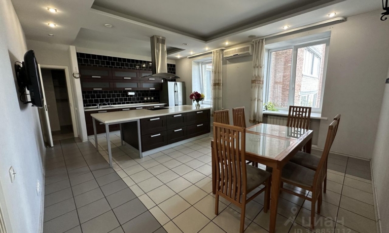Продажа квартиры 3-комн.<br /> по адресу 644033 г. Омск,  ул. 2-я Кольцевая, 3 к1
