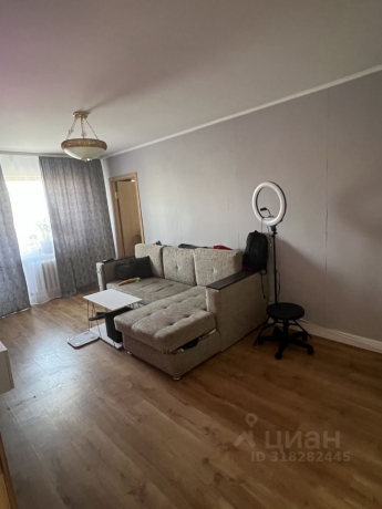 Продажа квартиры 2-комн.<br /> по адресу 644052 г. Омск,  ул. Челюскинцев, 101