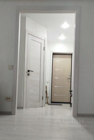 Продажа квартиры 2-комн.<br /> по адресу 644083 г. Омск,  ул. Коммунальная, 3