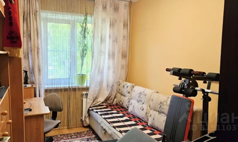 Продажа квартиры 3-комн.<br /> по адресу 644086 г. Омск,  ул. 21-я Амурская, 20