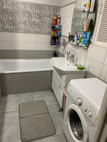 Продажа квартиры 3-комн.<br /> по адресу 644074 г. Омск,  б-р. Архитекторов, 13 к3