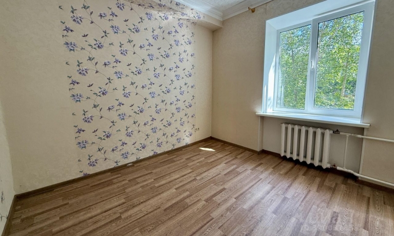 Продажа квартиры 2-комн.<br /> по адресу 644029 г. Омск,  пр-кт. Культуры, 11