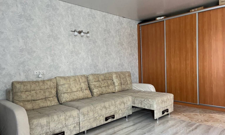 Продажа квартиры 1-комн.<br /> по адресу 644119 г. Омск,  ул. Перелета, 12 к1