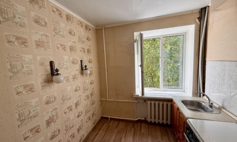 Продажа квартиры 2-комн.<br /> по адресу 644029 г. Омск,  пр-кт. Культуры, 11