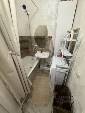 Продажа квартиры 2-комн.<br /> по адресу 644065 г. Омск,  ул. Энергетиков, 63 к1