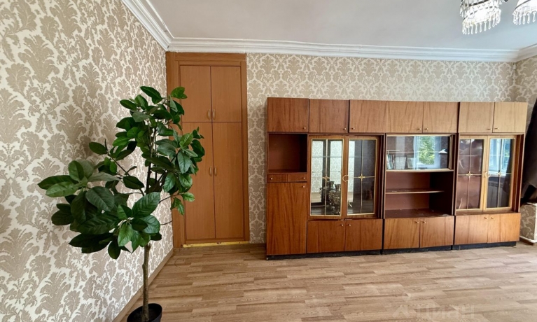 Продажа квартиры 2-комн.<br /> по адресу 644029 г. Омск,  пр-кт. Культуры, 11
