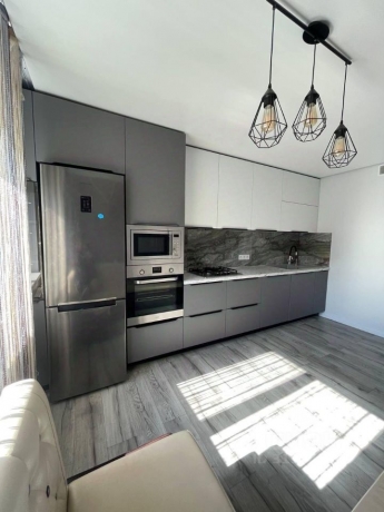 Продажа квартиры 1-комн.<br /> по адресу 644085 г. Омск,  пр-кт. Мира, 165 к2