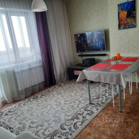 Продажа квартиры 2-комн.<br /> по адресу 644109 г. Омск,  пр-кт. Сибирский, 45/1