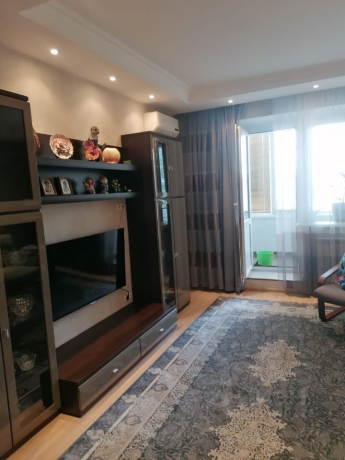 Продажа квартиры 2-комн.<br /> по адресу 644122 г. Омск,  ул. Сазонова, 64