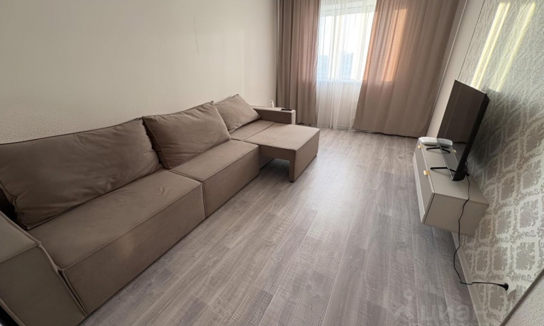 Продажа квартиры 2-комн.<br /> по адресу 644065 г. Омск,  ул. Энергетиков, 63 к1