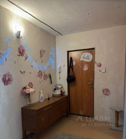 Продажа квартиры 2-комн.<br /> по адресу 644045 г. Омск,  пр-кт. Королева, 10В