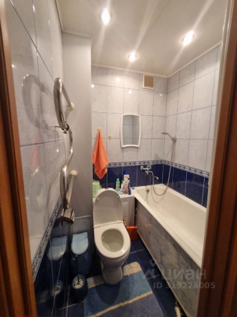 Продажа квартиры 2-комн.<br /> по адресу 644076 г. Омск,  ул. 50-летия ВЛКСМ, 12