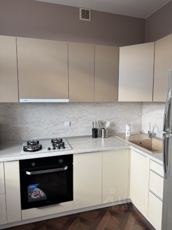 Продажа квартиры 3-комн.<br /> по адресу г. Омск,  пр-кт. Мира, 37