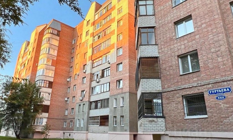 Продажа квартиры 2-комн.<br /> по адресу г. Омск,  ул. Гуртьева, 33/1