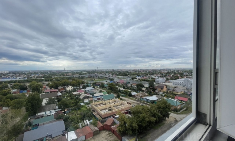 Продажа квартиры 1-комн.<br /> по адресу г. Омск,  ул. Харьковская, 27 к1