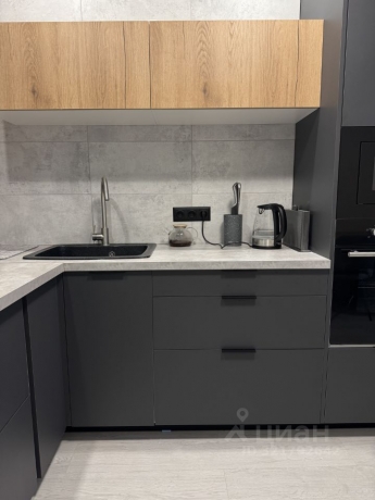 Продажа квартиры 1-комн.<br /> по адресу г. Омск,  ул. 13-я Линия, 37 к5