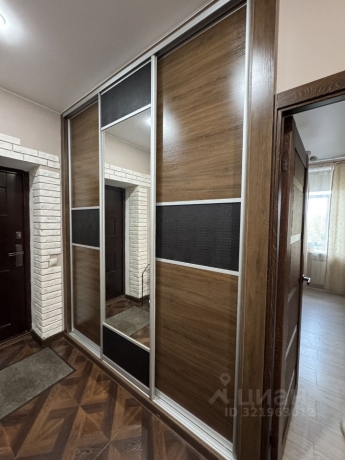 Продажа квартиры 3-комн.<br /> по адресу г. Омск,  пр-кт. Мира, 37