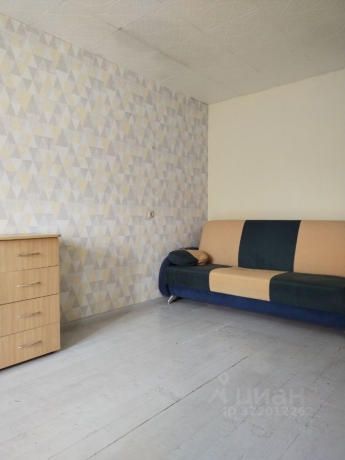 Продажа квартиры 1-комн.<br /> по адресу г. Омск,  ул. Съездовская, 4