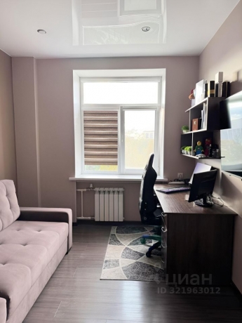 Продажа квартиры 3-комн.<br /> по адресу г. Омск,  пр-кт. Мира, 37