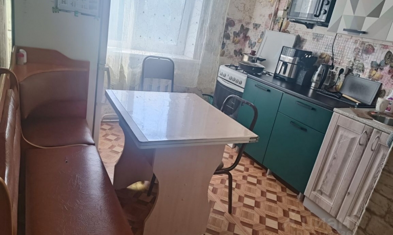 Продажа квартиры 1-комн.<br /> по адресу г. Исилькуль, г. Исилькуль, ул. Советская, 74