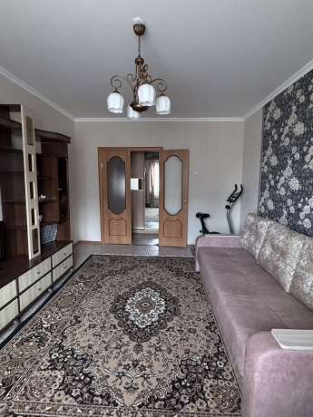 Продажа квартиры 3-комн.<br /> по адресу г. Омск,  пр-кт. Космический, 14Б к5