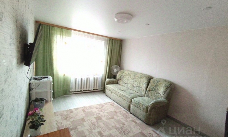 Продажа квартиры 1-комн.<br /> по адресу п. Новоомский, п. Новоомский, ул. Целинная, 3