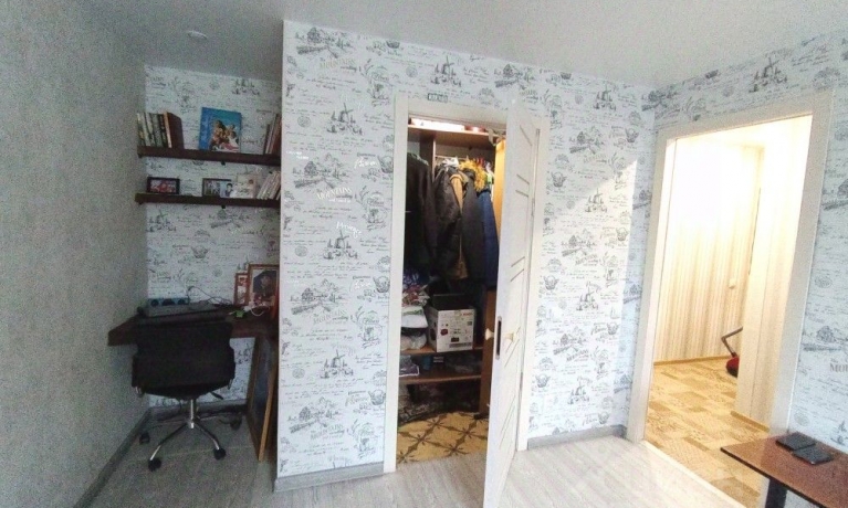 Продажа квартиры 1-комн.<br /> по адресу п. Новоомский, п. Новоомский, ул. Целинная, 3