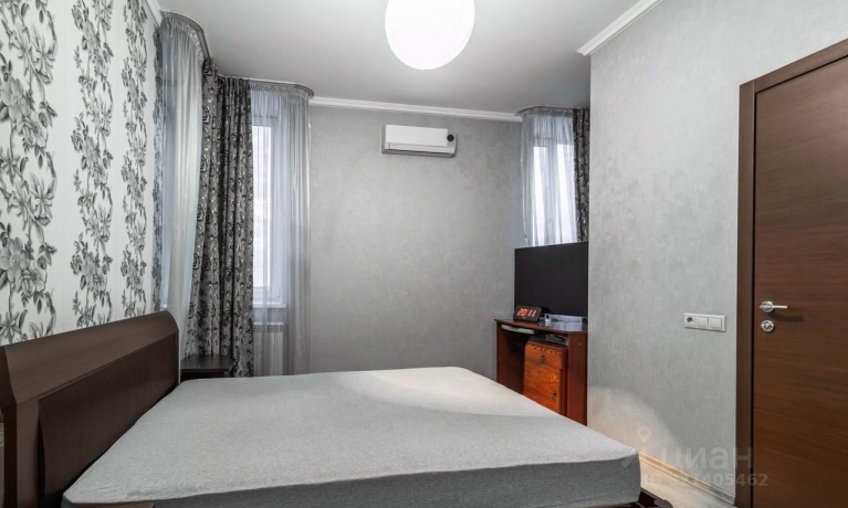 Продажа квартиры 2-комн.<br /> по адресу г. Омск,  ул. Масленникова, 82