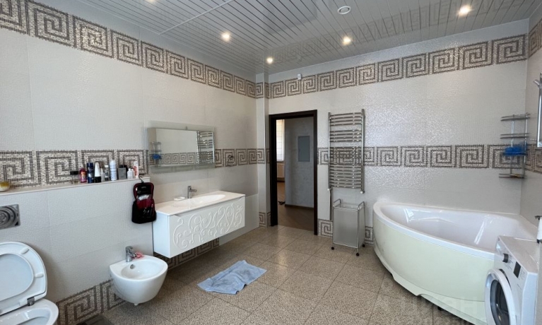 Продажа дома<br /> по адресу п. Ростовка, Омский р-н, п. Ростовка, ул. Иртышская, 17