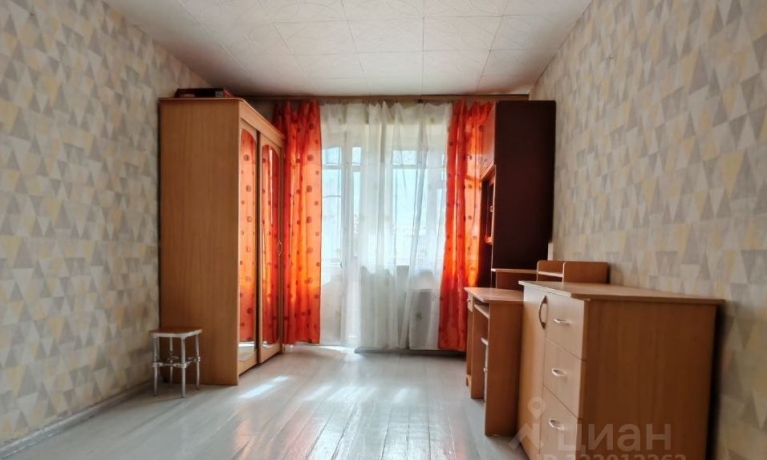 Продажа квартиры 1-комн.<br /> по адресу г. Омск,  ул. Съездовская, 4