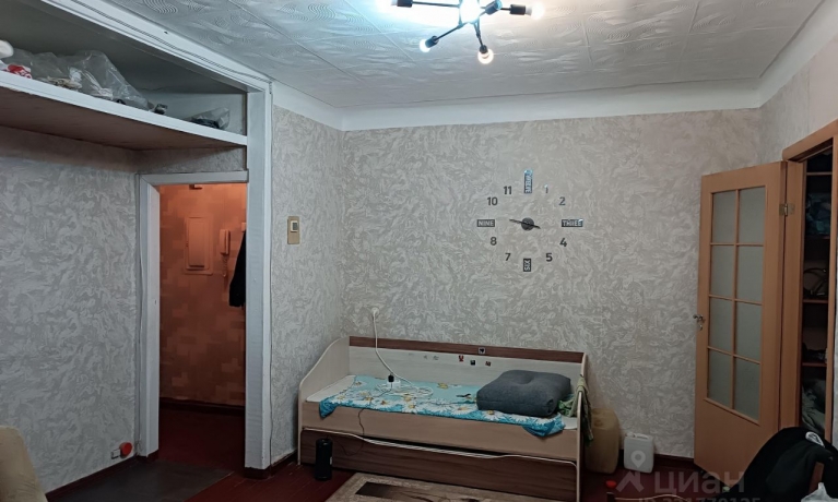 Продажа квартиры 2-комн.<br /> по адресу г. Омск,  пл. Ленинградская, 1